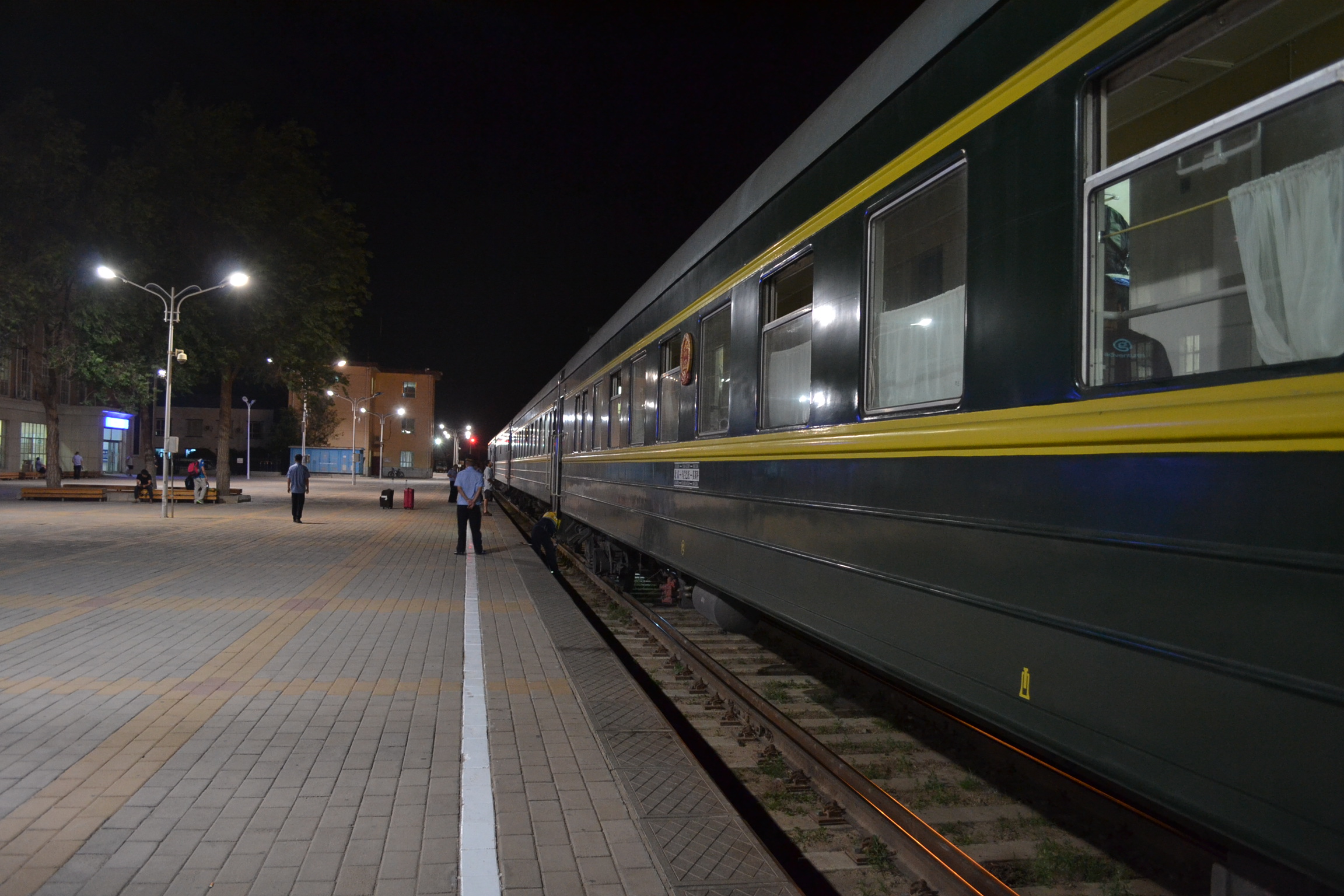 シベリア鉄道でユーラシア大陸横断（４）～中国モンゴル国境（中国側：二連）