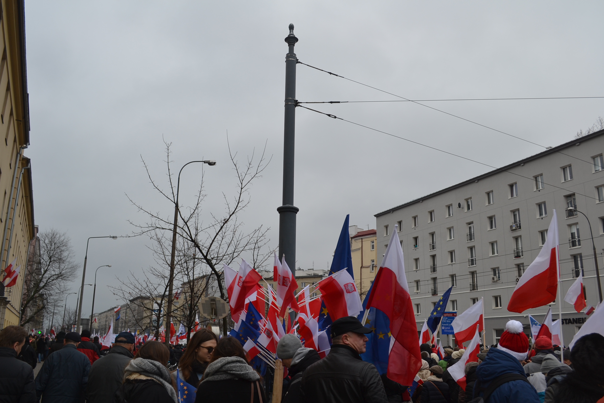 11月11日はポーランドの独立記念日！少しだけパレードに参加してきました