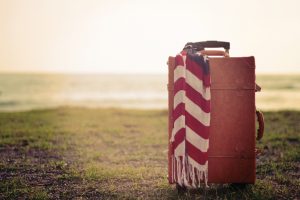 壊れたスーツケースをAmazonで無料交換してもらった話