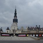 チェンストホヴァではヤスナ・グラ修道院で「黒い聖母」のアイコンを見よう