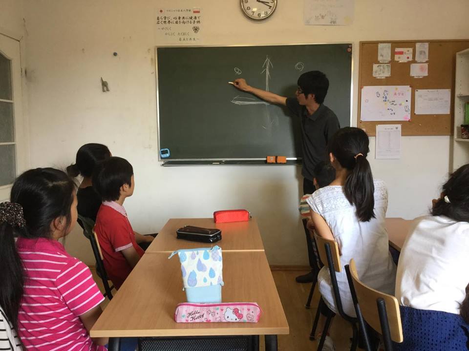 ワルシャワ日本人学校で「進路講話」を行いました