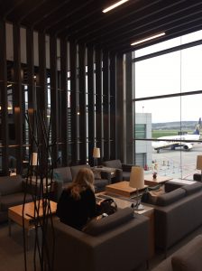 クラクフ・バリツェ空港のビジネスラウンジ・シェンゲンを利用してみた