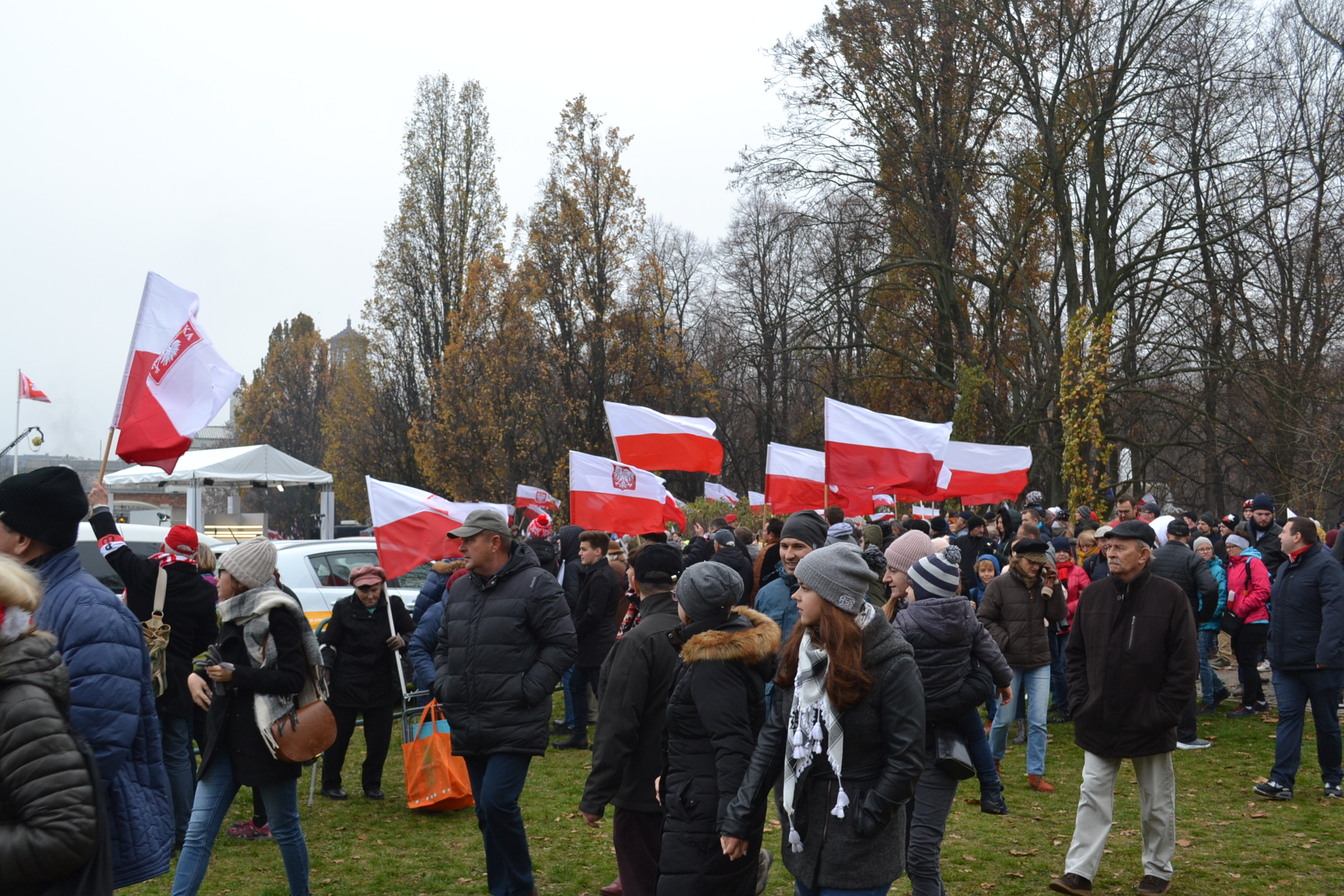 【歴史的瞬間】ポーランドの独立（回復）記念100周年をワルシャワで迎えてきた！