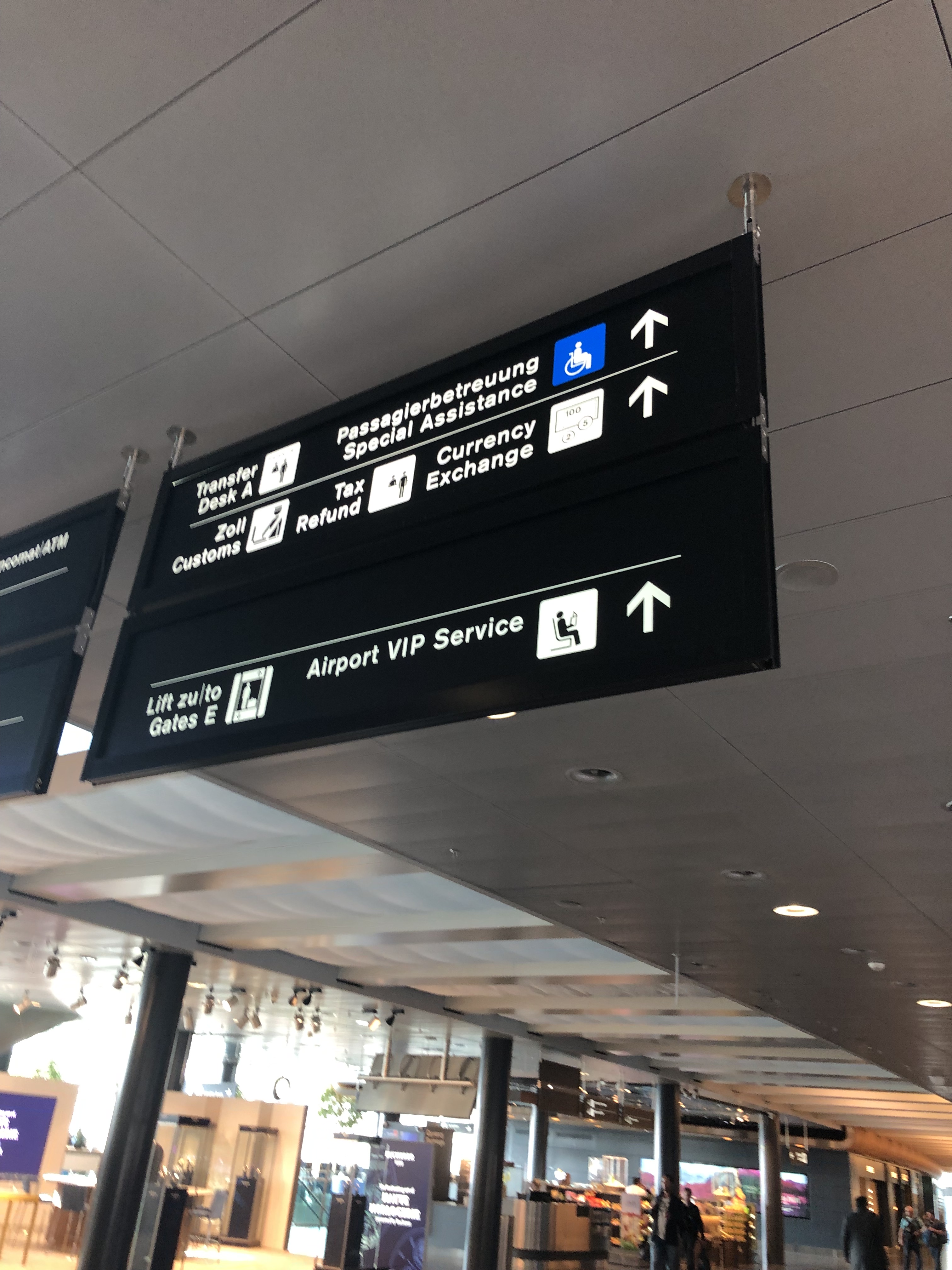 チューリヒ空港での免税方法（機内持ち込み手荷物）は驚くほど簡単。その方法まとめ