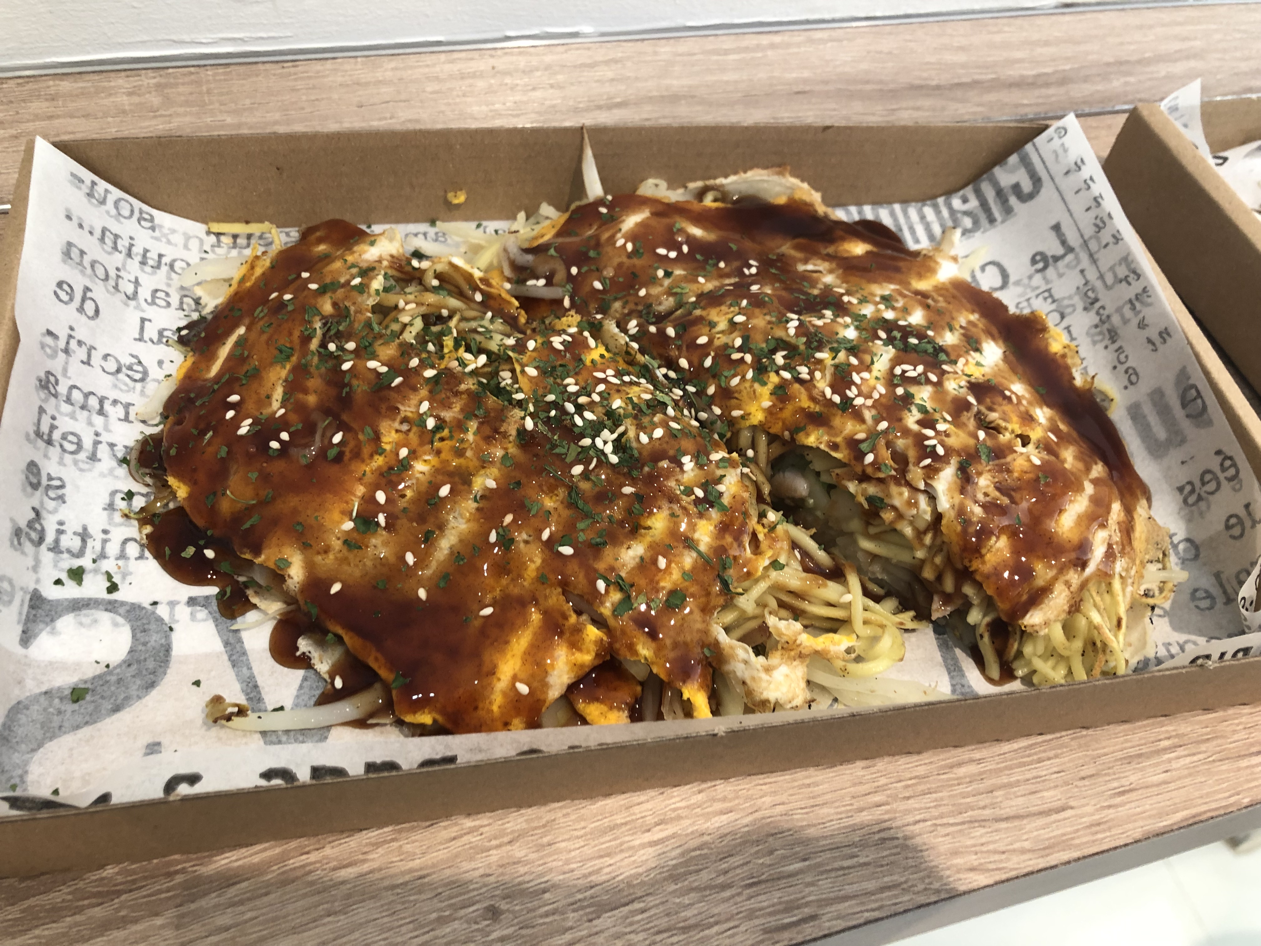 ブダペストでお好み焼きが食べられる！　Specialis Japan Etel Okonomiyaki
