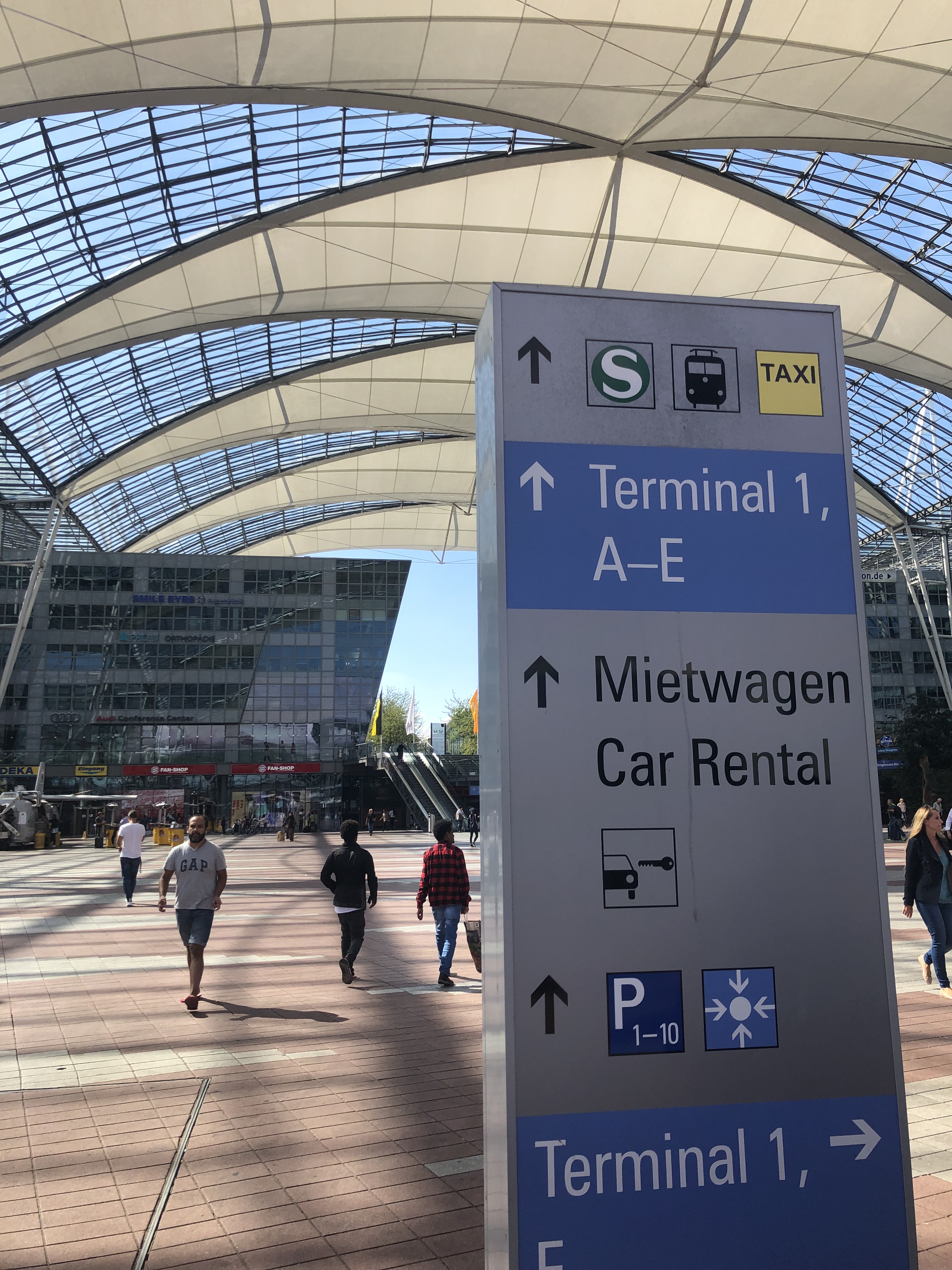 ミュンヘン空港とミュンヘン市内の移動方法まとめ。鉄道とバスはどう使い分ける？