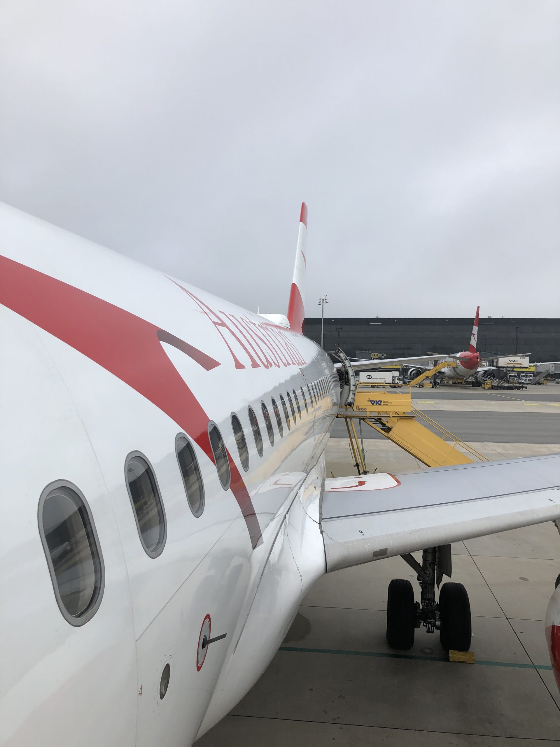 オーストリア航空101便・ウィーン～ミュンヘンをビジネスクラスで利用（ウィーン空港のビジネスラウンジも合わせて）