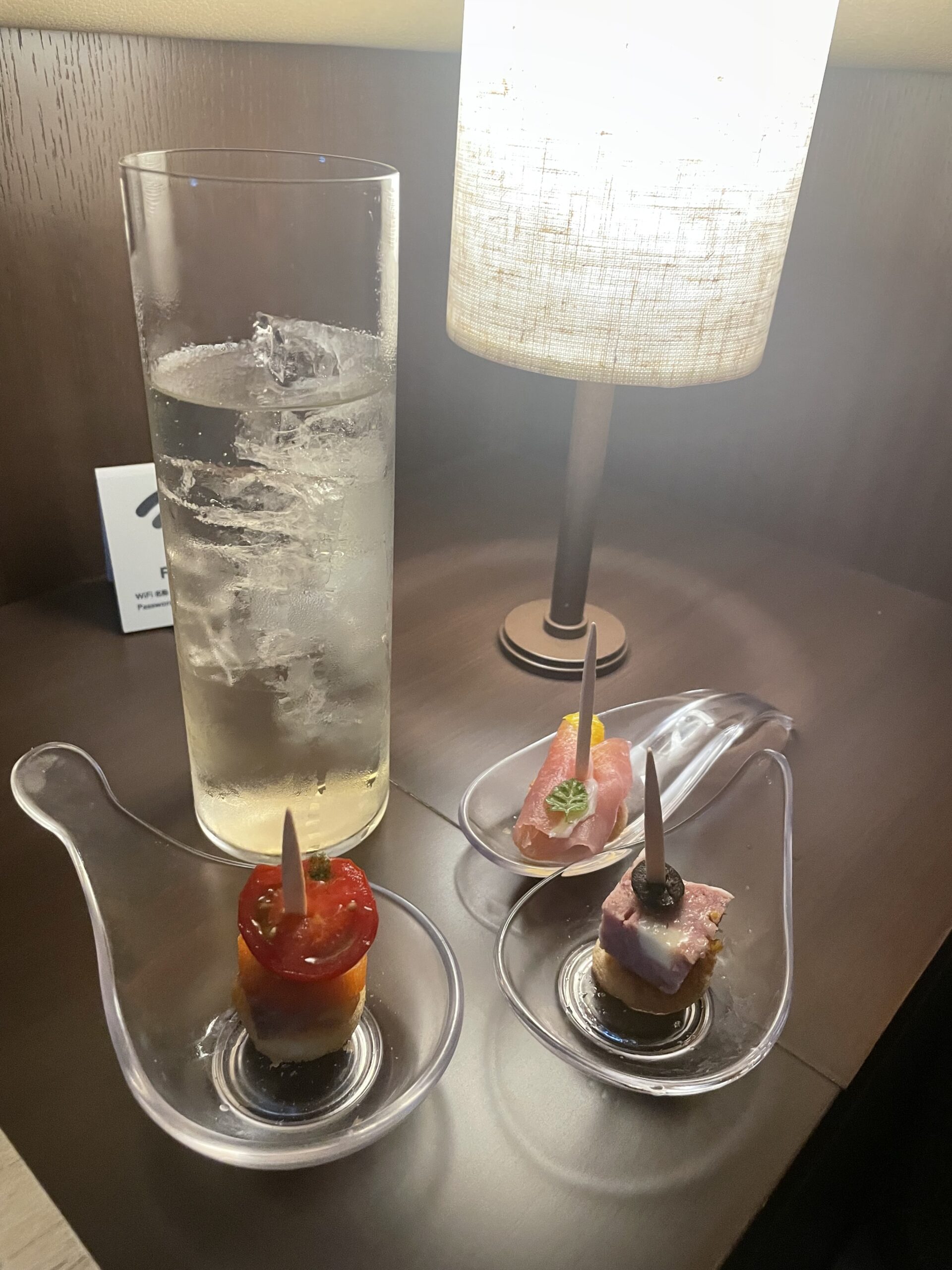 関西空港Lounge KANSAI Premiumレビュー|エア・カナダ指定ラウンジの食事・設備を紹介