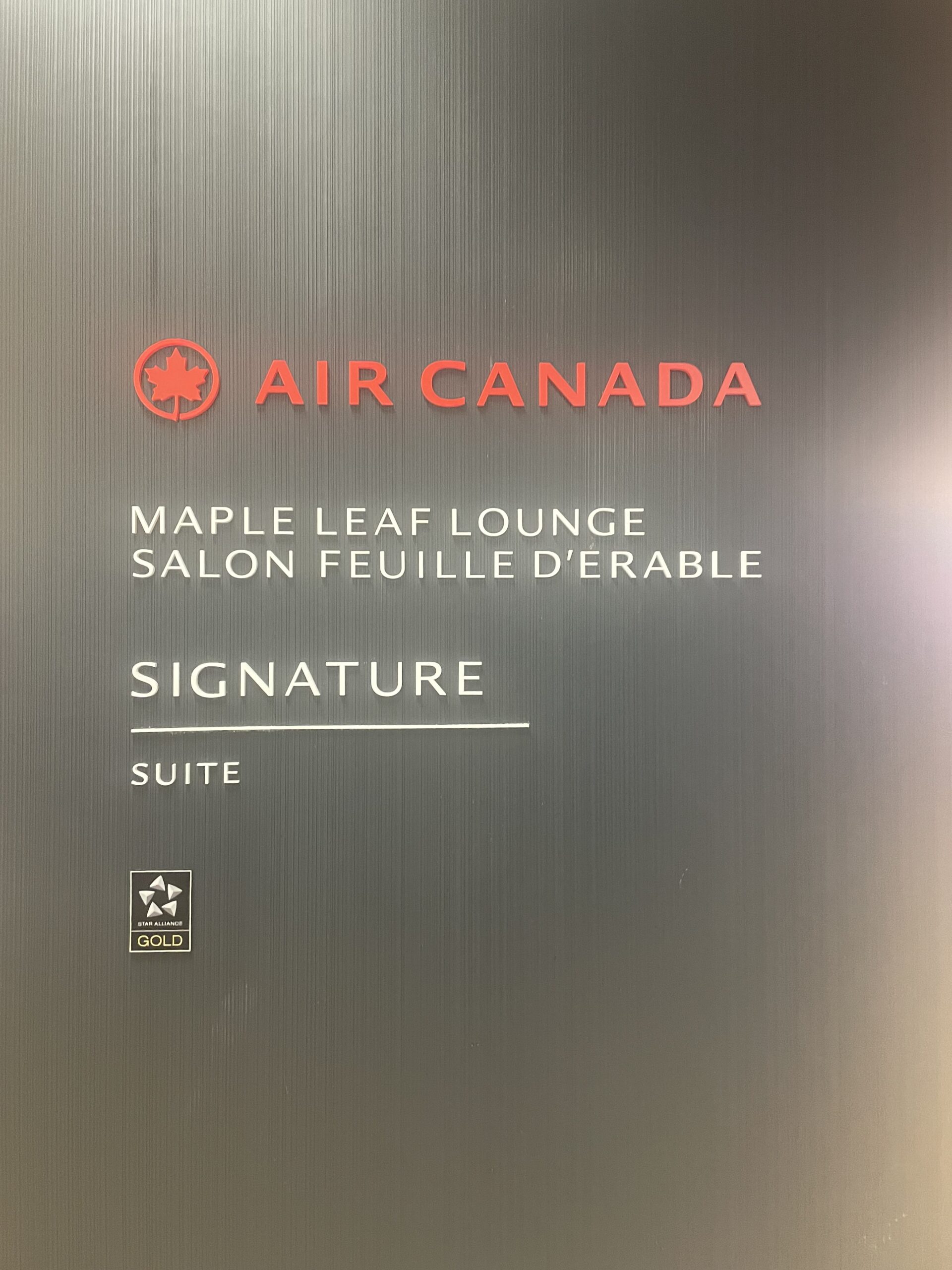 バンクーバー空港エアカナダ・メープルリーフラウンジ(国際線)レビュー|シアトルから関空乗継で利用